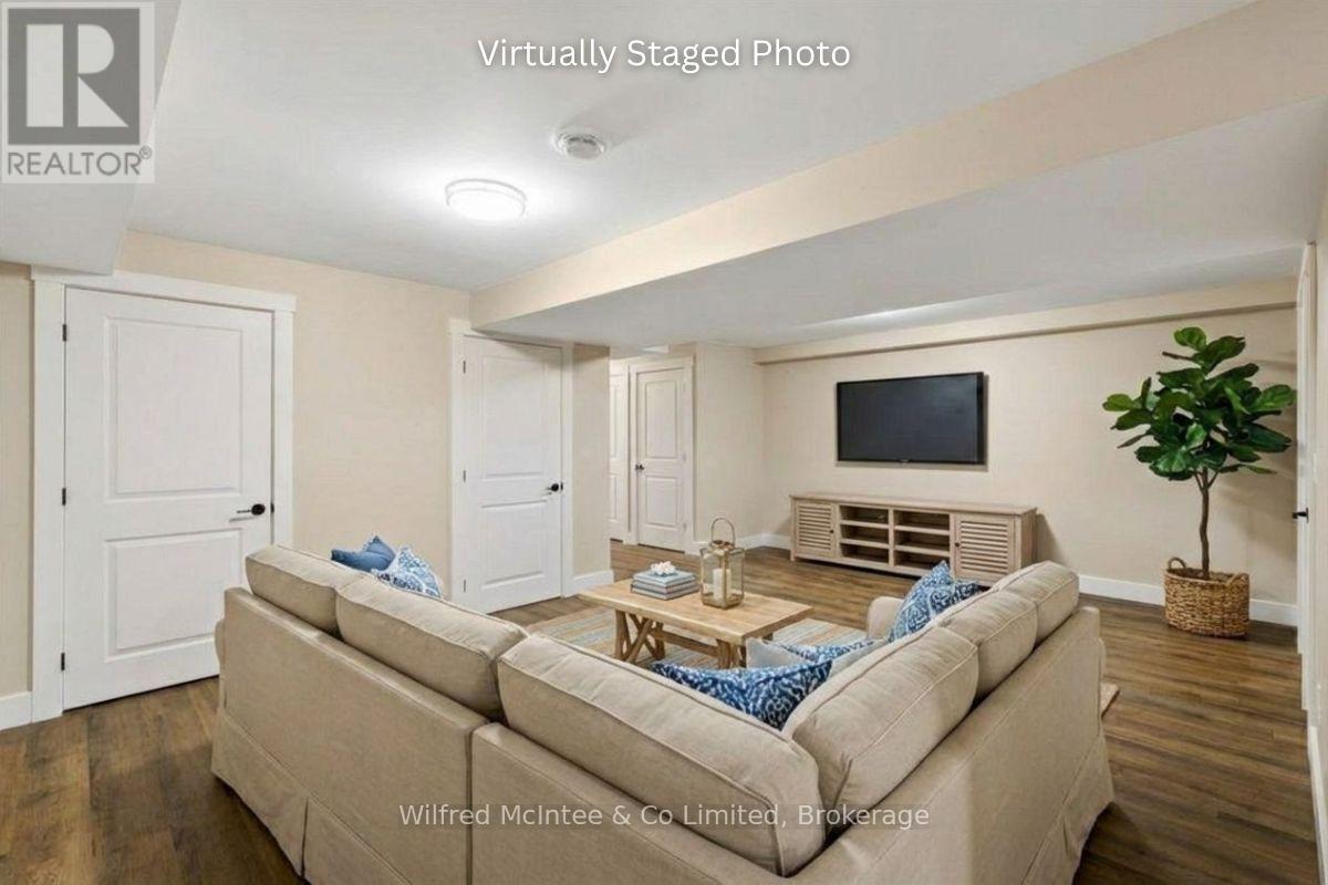 227 Saugeen Street, Saugeen Shores, Ontario  N0H 2L0 - Photo 32 - X12766706