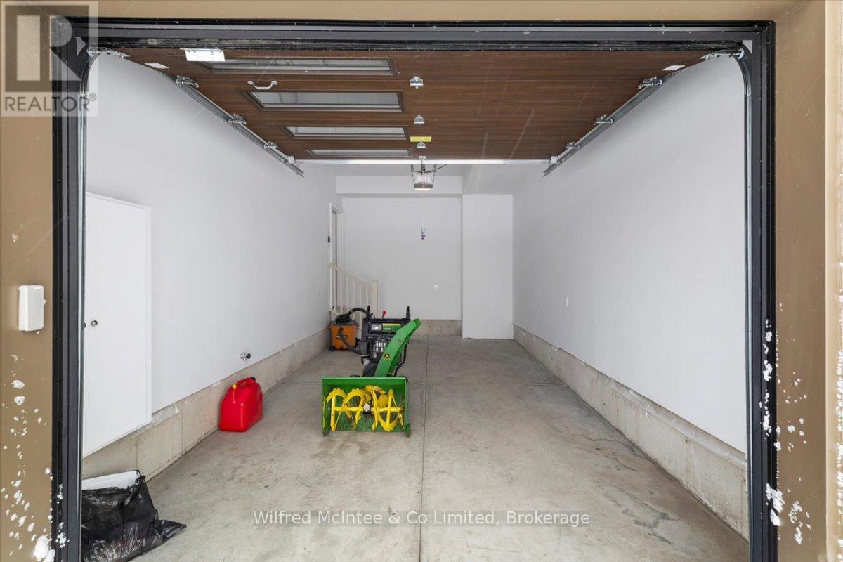 227 Saugeen Street, Saugeen Shores, Ontario  N0H 2L0 - Photo 37 - X12766706