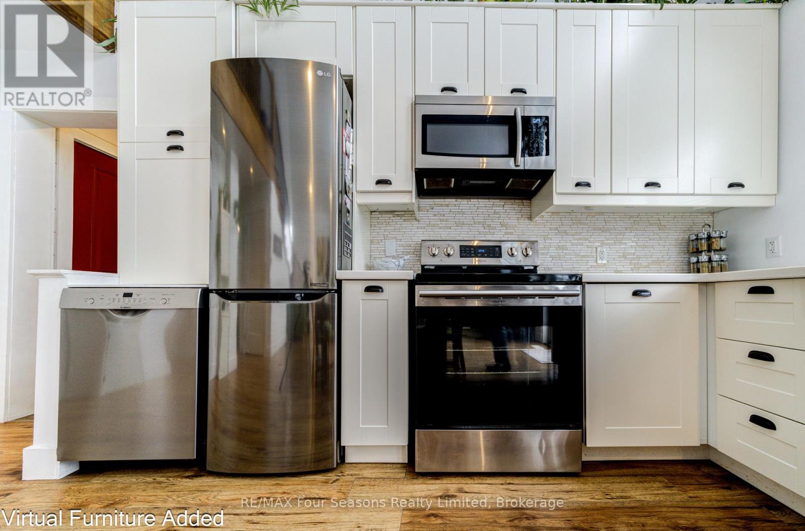 40 Braeside Street, Collingwood, Ontario  L9Y 0X2 - Photo 4 - S12767284