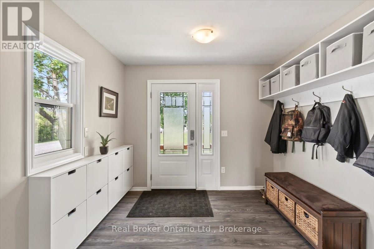 122668 Grey Road 9, West Grey, Ontario  N0G 1C0 - Photo 5 - X12767686