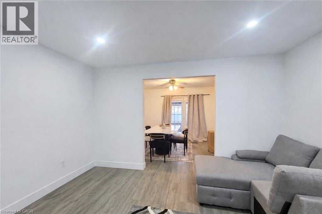 92 Copperfield Crescent, Chatham, Ontario  N7M 5X6 - Photo 3 - 40803023