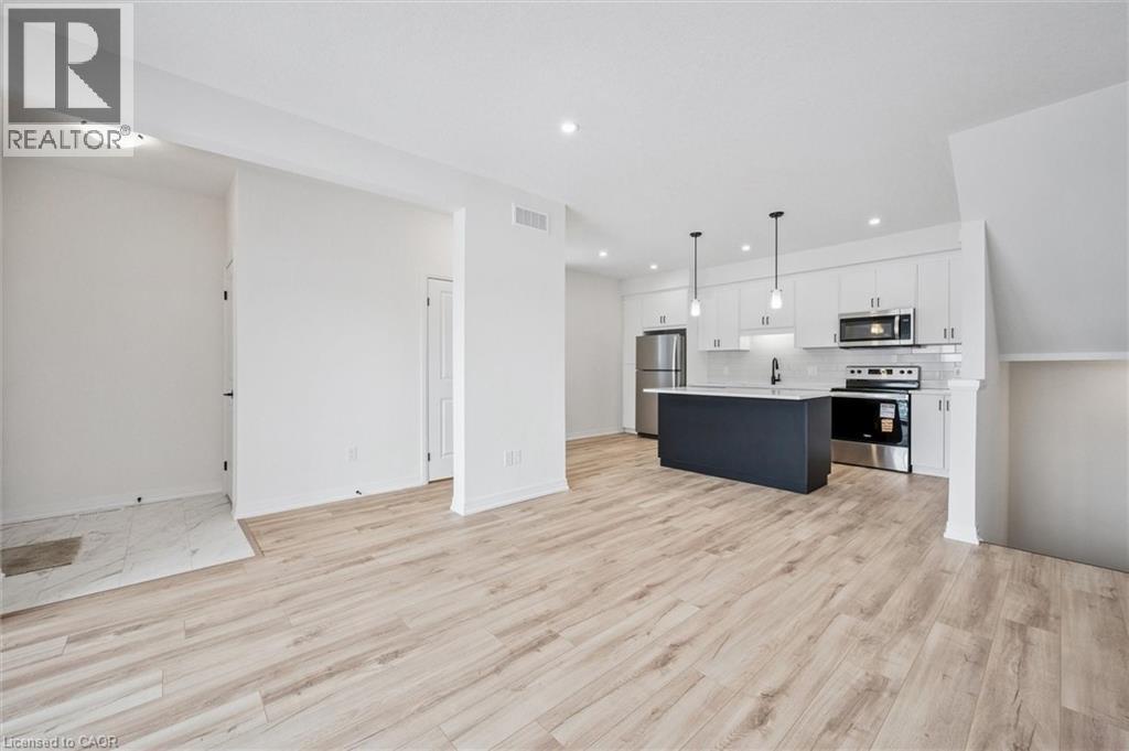 525 Erinbrook Drive Unit# C061, Kitchener, Ontario  N2E 3T1 - Photo 5 - 40803681