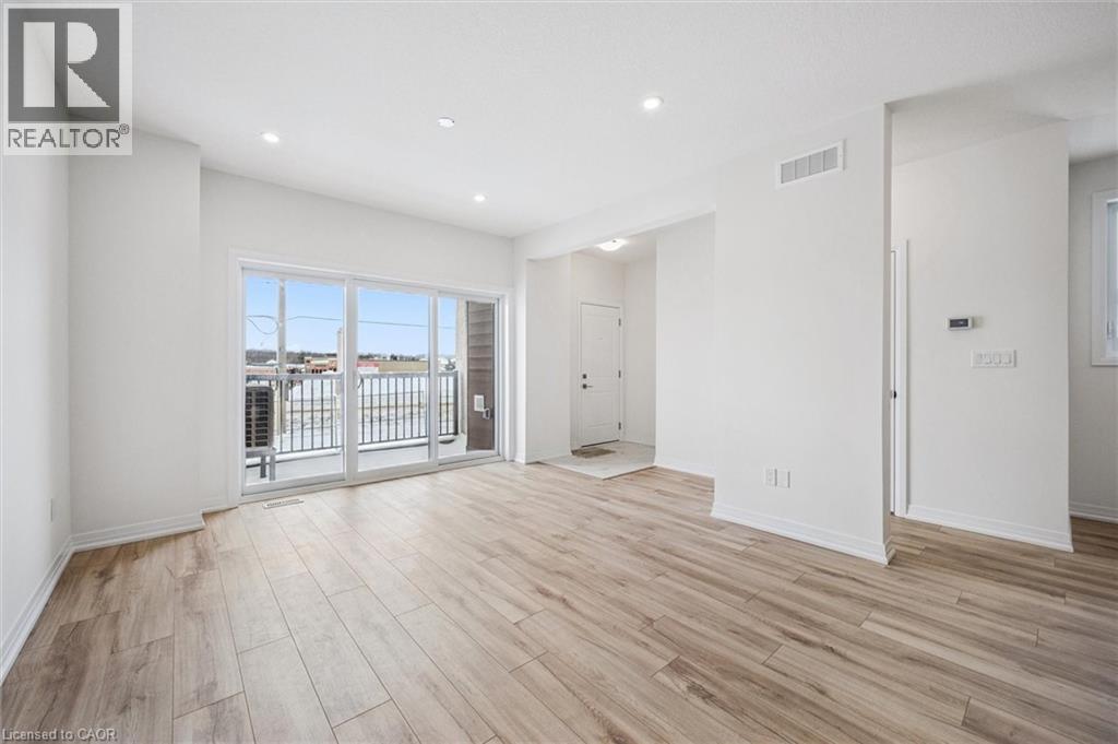 525 Erinbrook Drive Unit# C061, Kitchener, Ontario  N2E 3T1 - Photo 7 - 40803681