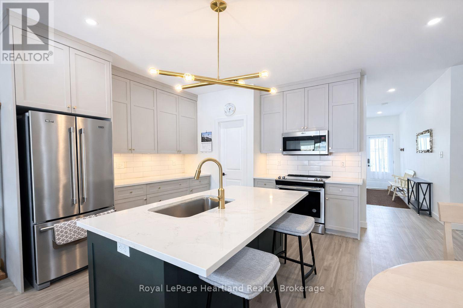 20 Silver Creek Road, Huron East, Ontario  N0K 1W0 - Photo 4 - X12768206