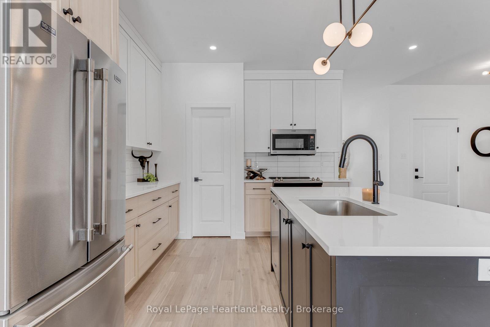 16 Silver Creek Road, Huron East, Ontario  N0K 1W0 - Photo 10 - X12768216