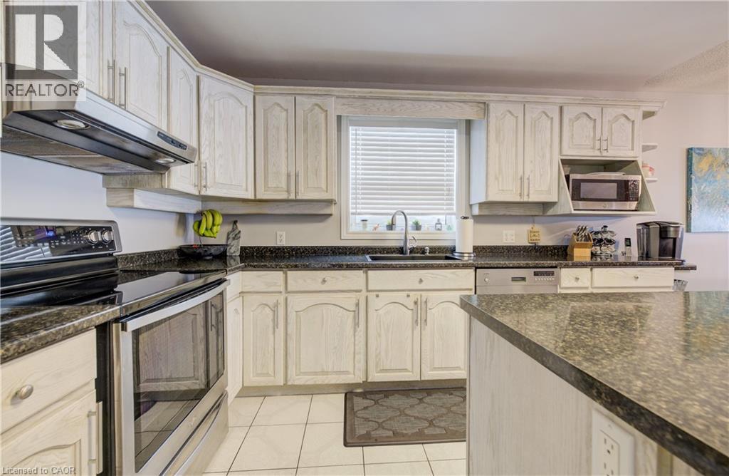 34381 Denfield Road, Clandeboye, Ontario  N0M 2S0 - Photo 11 - 40803715