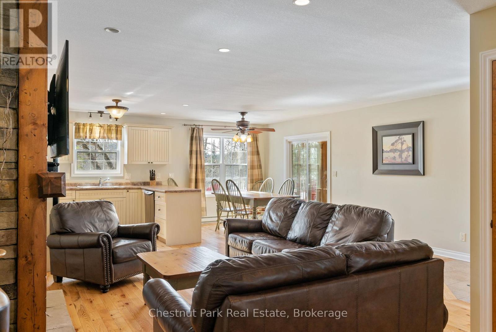 112-8 - 1052 Rat Bay Road, Lake Of Bays, Ontario  P1H 2J6 - Photo 29 - X12768528