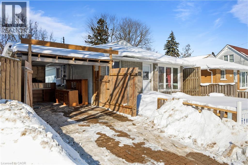 52 Ruby Street, Kitchener, Ontario  N2M 3E3 - Photo 2 - 40803438