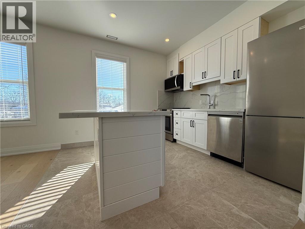 35 Victoria Avenue Unit# B, Cambridge, Ontario  N1S 1X2 - Photo 6 - 40802898