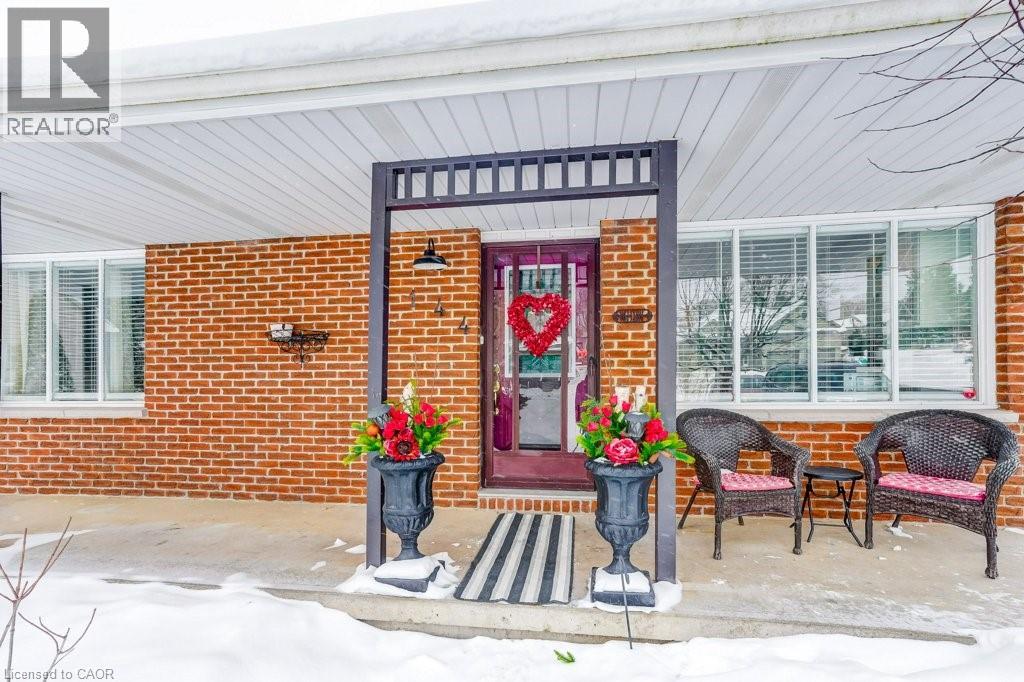 144 Canterbury Street, Ingersoll, Ontario  N5C 1C8 - Photo 4 - 40799080