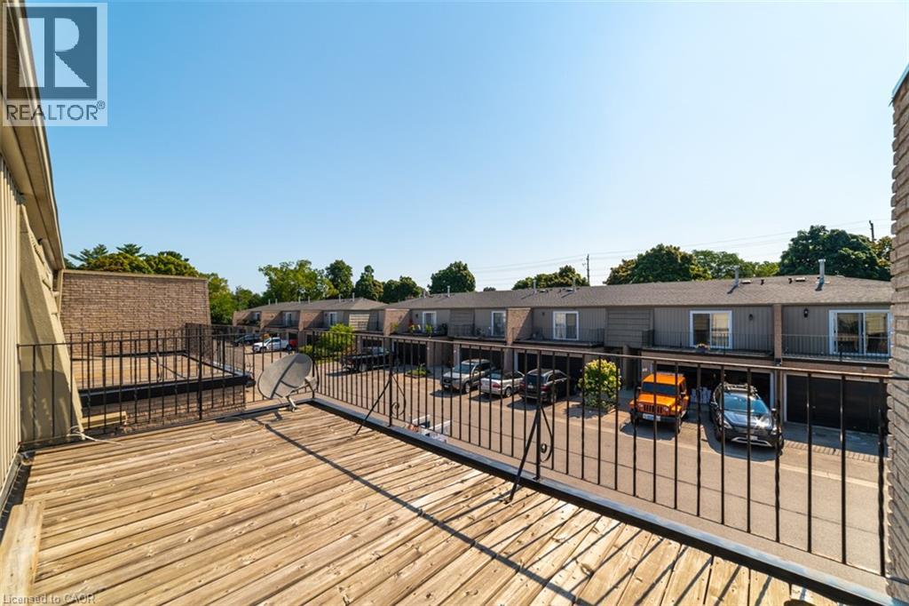 1011 White Oak Drive Unit# 2, Burlington, Ontario  L7T 2L3 - Photo 18 - 40803696