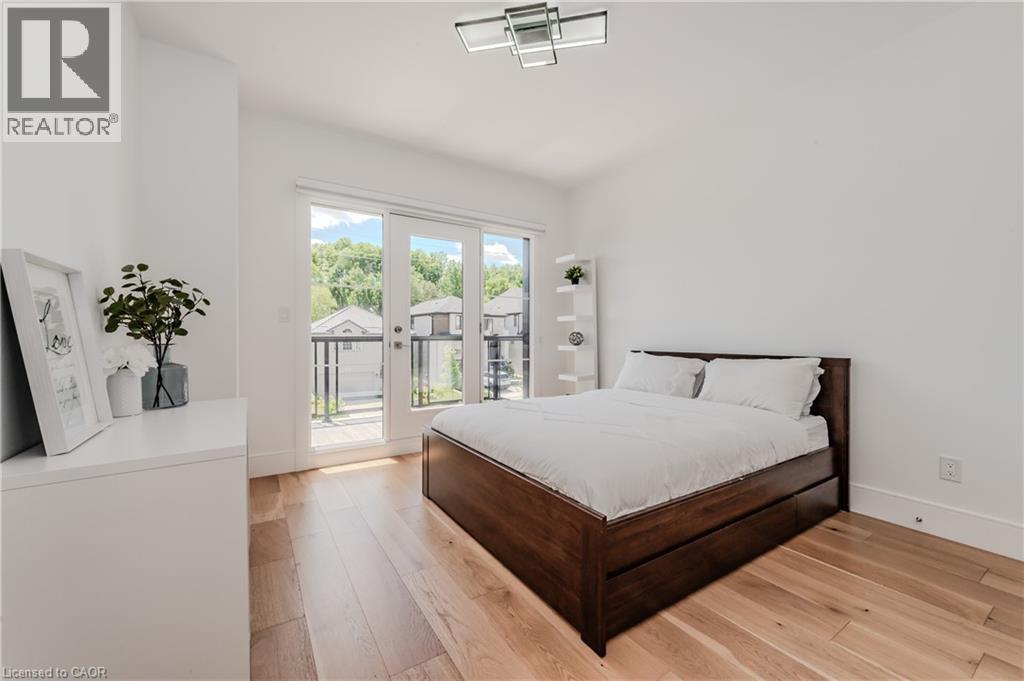 320 Otterbein Road, Kitchener, Ontario  N2B 0A7 - Photo 19 - 40803812