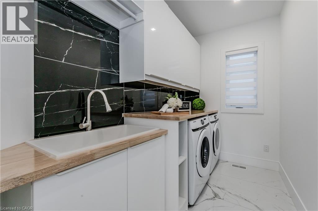 320 Otterbein Road, Kitchener, Ontario  N2B 0A7 - Photo 31 - 40803812