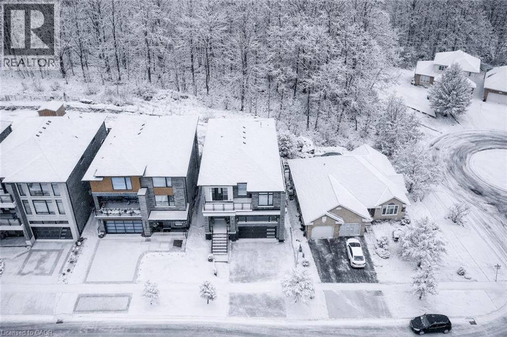 320 Otterbein Road, Kitchener, Ontario  N2B 0A7 - Photo 41 - 40803812