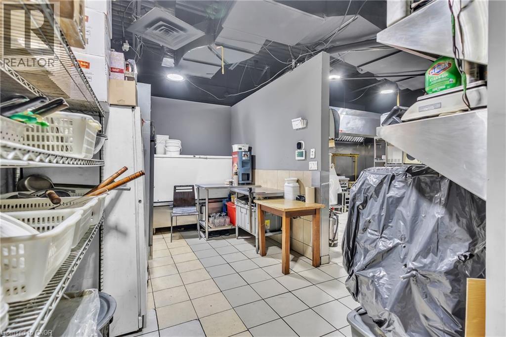 402 King Street N, Waterloo, Ontario  N2J 2Z3 - Photo 26 - 40803440