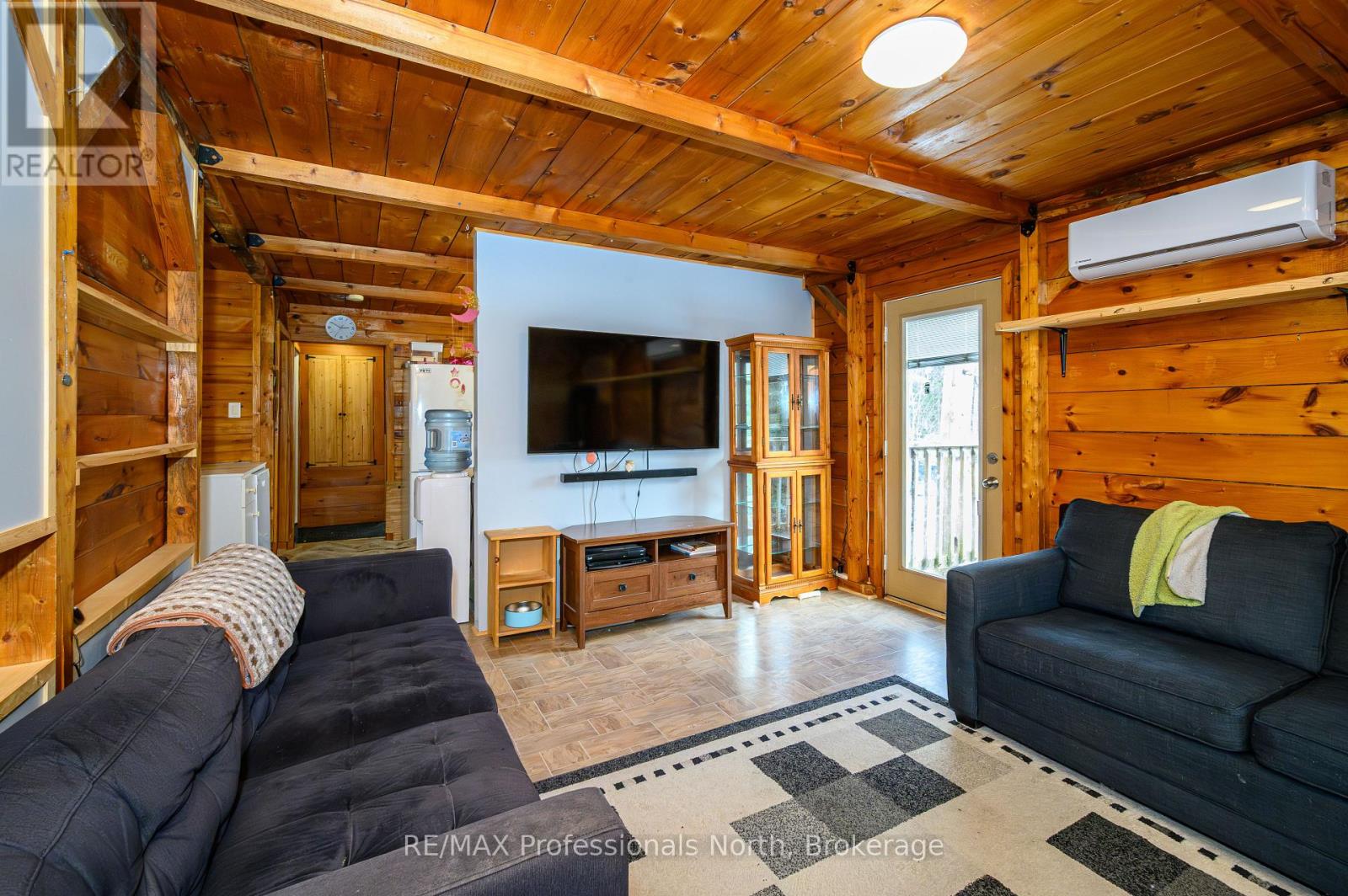 2315 Aspdin Road, Huntsville, Ontario  P0B 1M0 - Photo 6 - X12770468