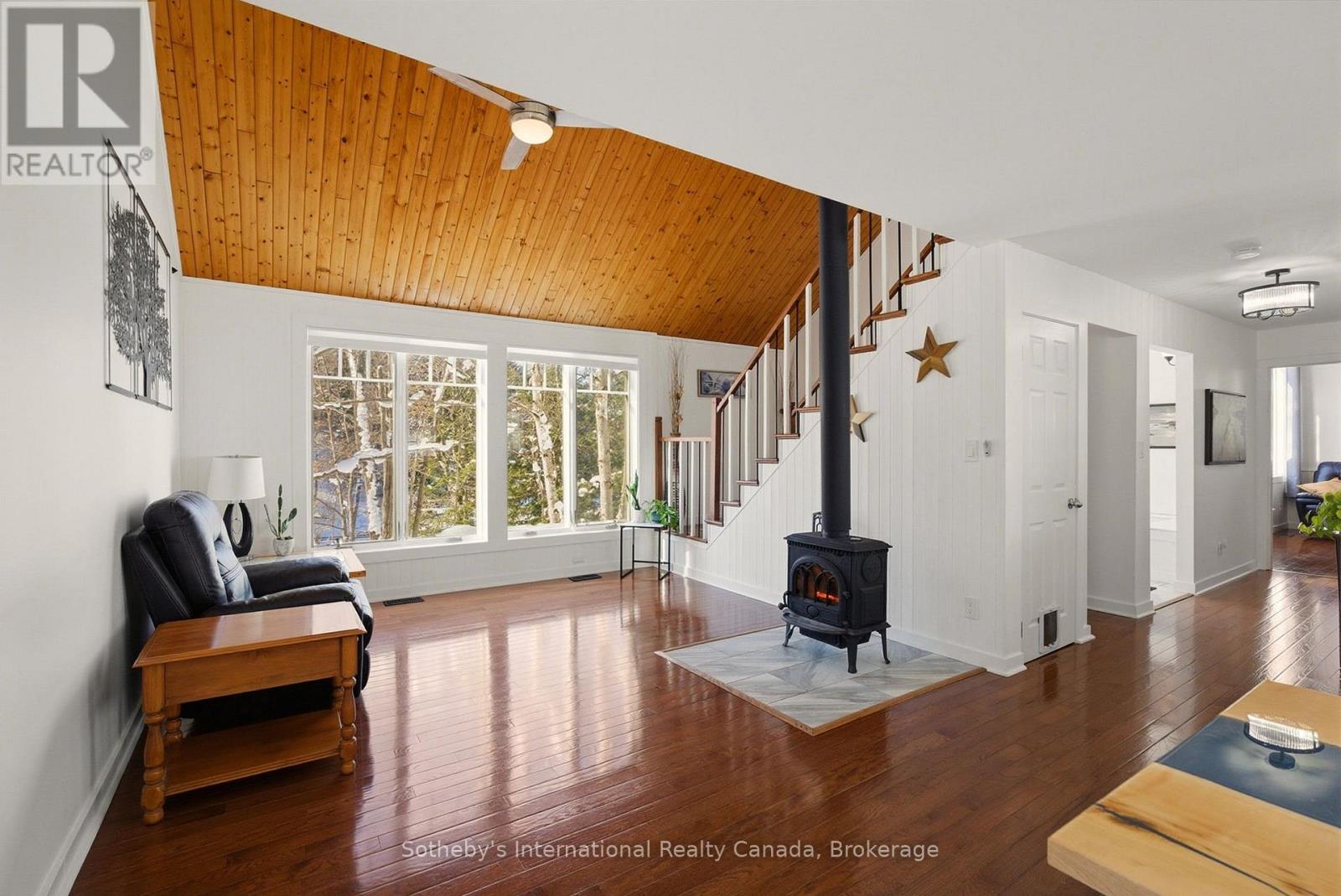 1037 Foreman Road, Muskoka Lakes, Ontario  P0B 1J0 - Photo 4 - X12770758