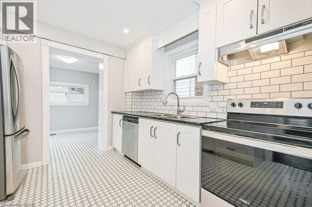 367 Victoria Street S Unit# Basement Room, Kitchener, Ontario  N2M 3A4 - Photo 3 - 40803644