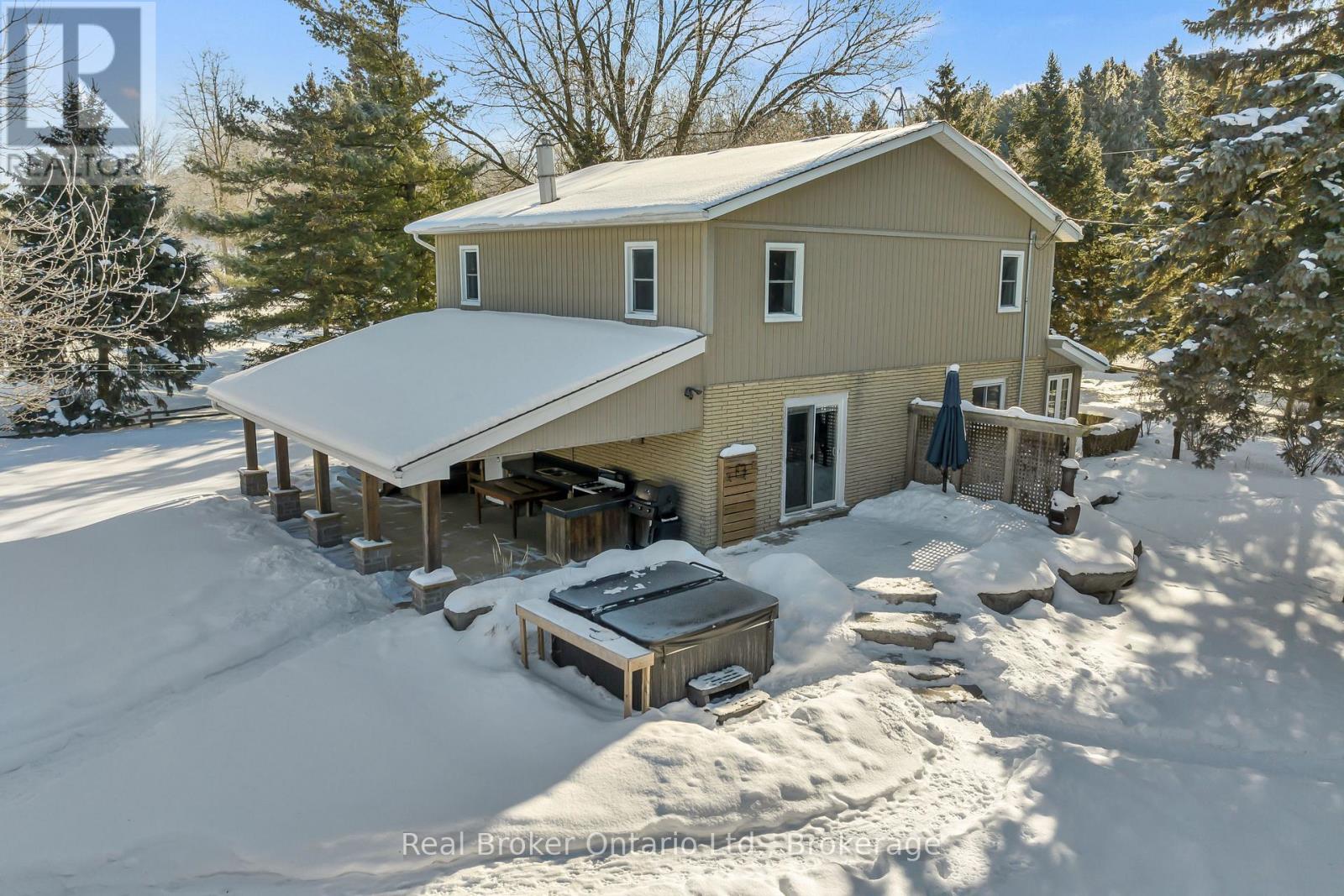 6566 Concession Rd 4 Road, Puslinch, Ontario  N0B 2J0 - Photo 3 - X12771282