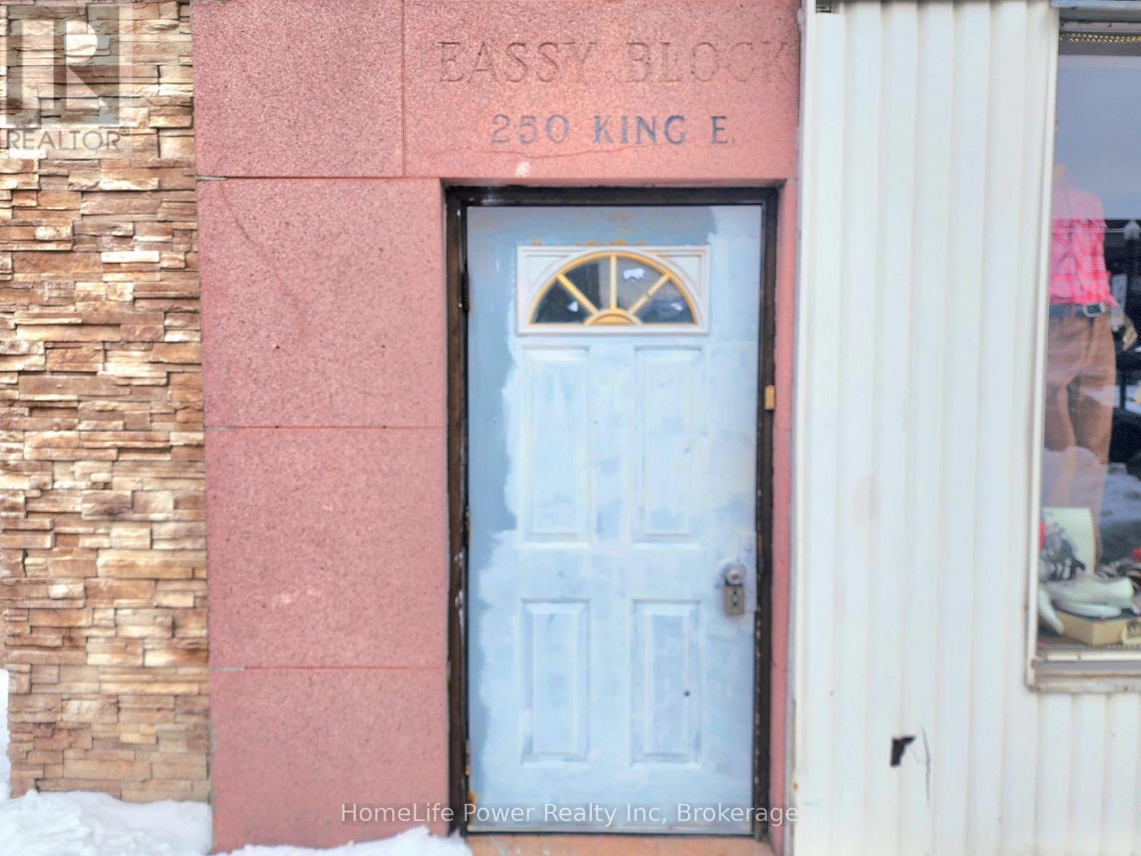 2 - 250 King Street E, Kitchener, Ontario  N2G 2L1 - Photo 2 - X12771552