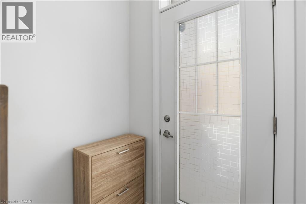 185 Bedrock Drive Unit# 49, Stoney Creek, Ontario  L8J 0M5 - Photo 3 - 40803879