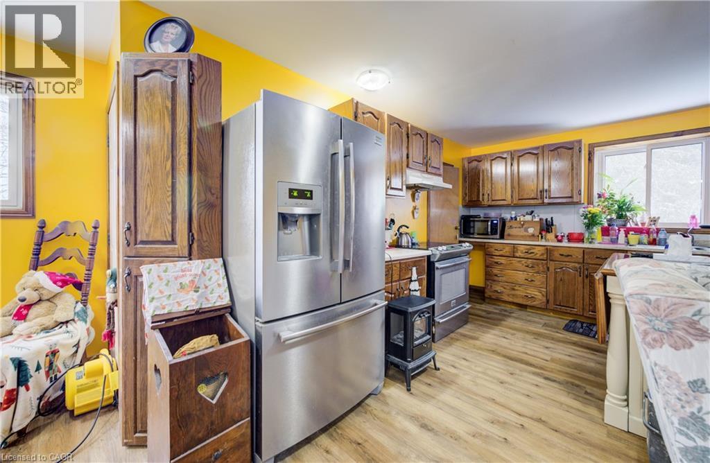 9429 Sally Street, Mount Forest, Ontario  N0G 2L0 - Photo 10 - 40799293