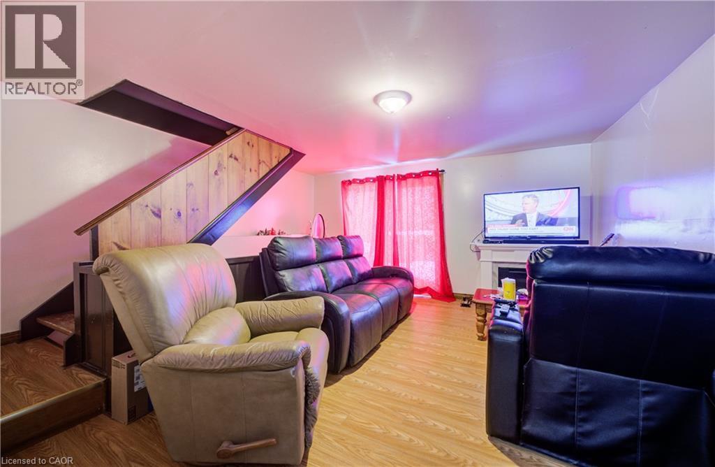 9429 Sally Street, Mount Forest, Ontario  N0G 2L0 - Photo 18 - 40799293