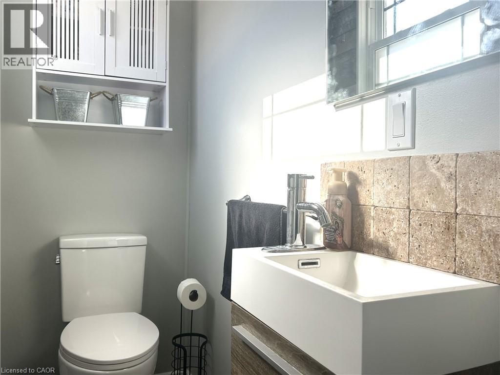 36 Angela Crescent, Cambridge, Ontario  N1S 4B6 - Photo 14 - 40803331