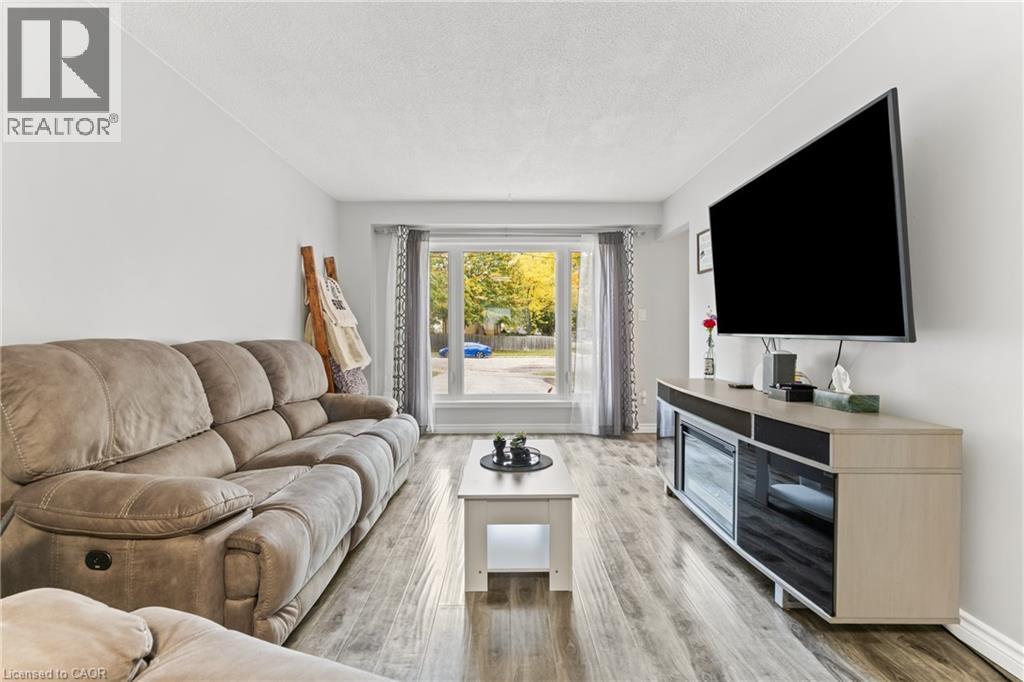 36 Angela Crescent, Cambridge, Ontario  N1S 4B6 - Photo 16 - 40803331