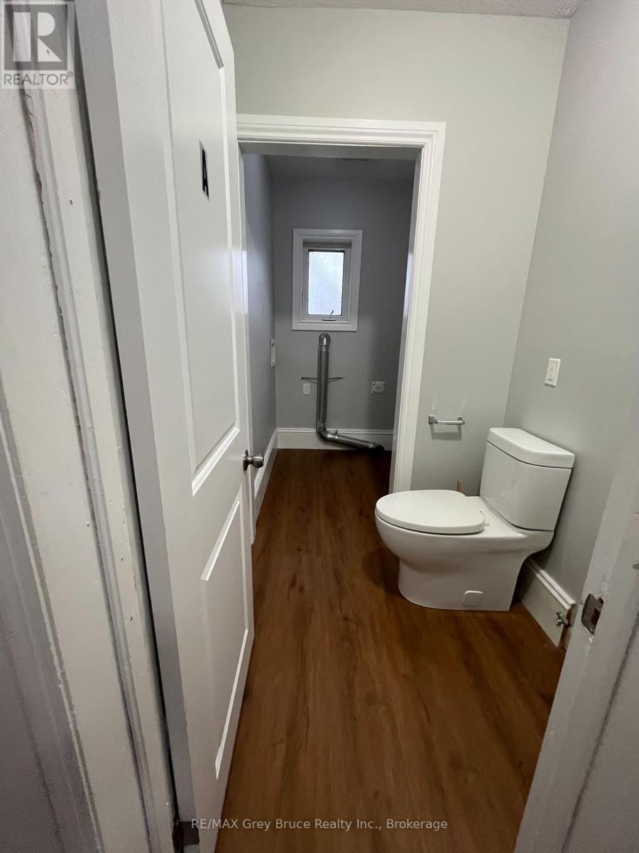 648 2nd Avenue E, Owen Sound, Ontario  N4K 2G8 - Photo 10 - X12772368