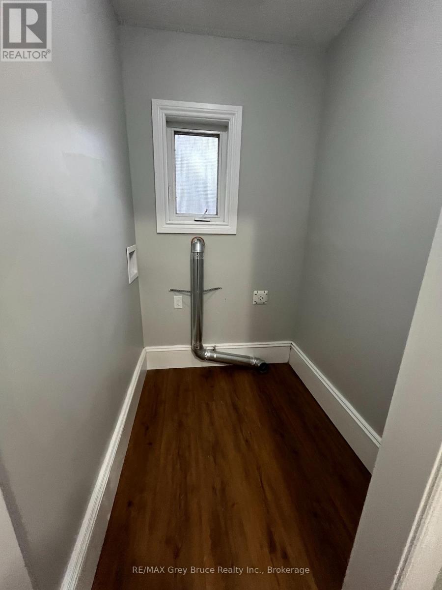 648 2nd Avenue E, Owen Sound, Ontario  N4K 2G8 - Photo 11 - X12772368