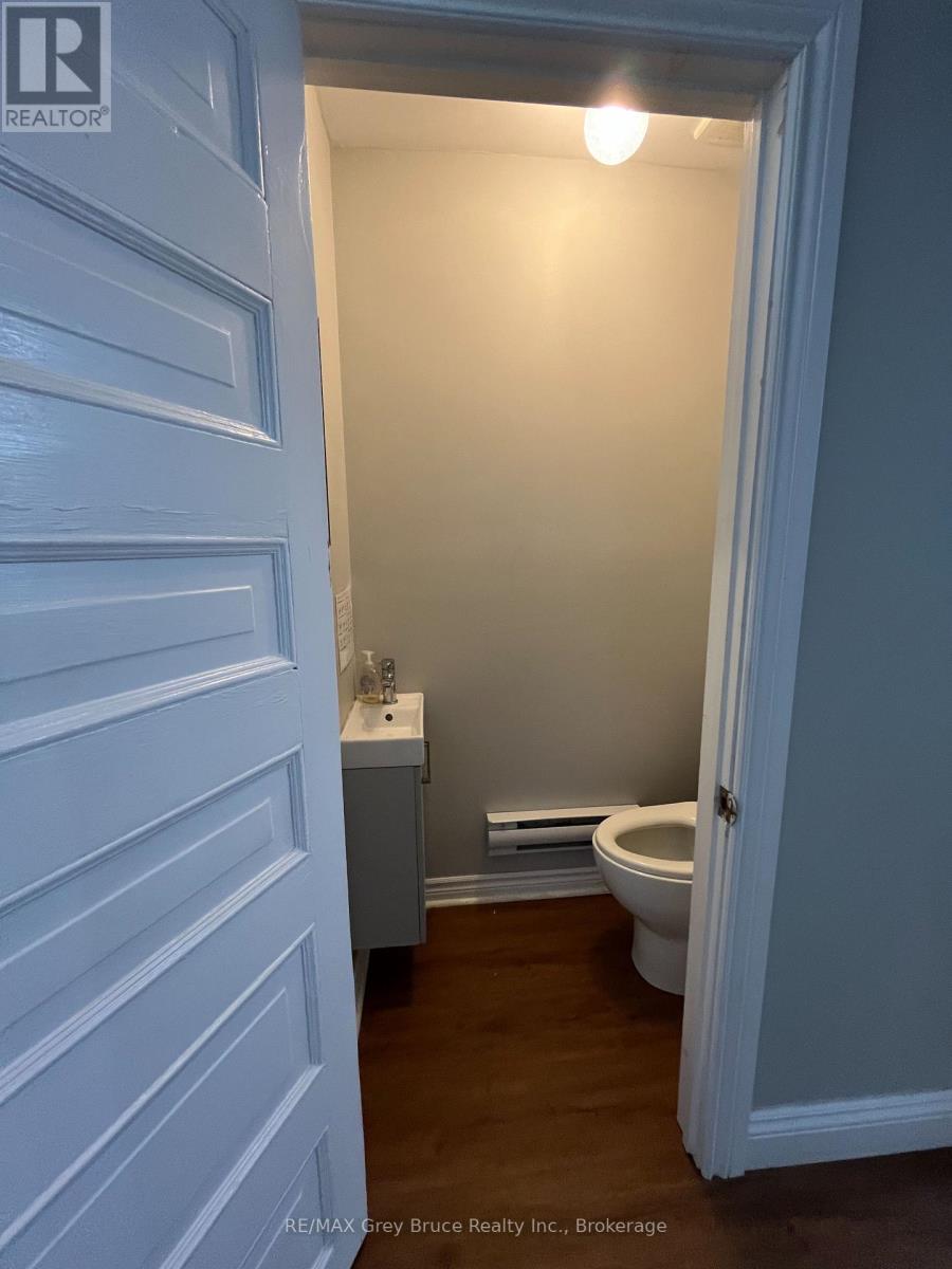 648 2nd Avenue E, Owen Sound, Ontario  N4K 2G8 - Photo 9 - X12772368