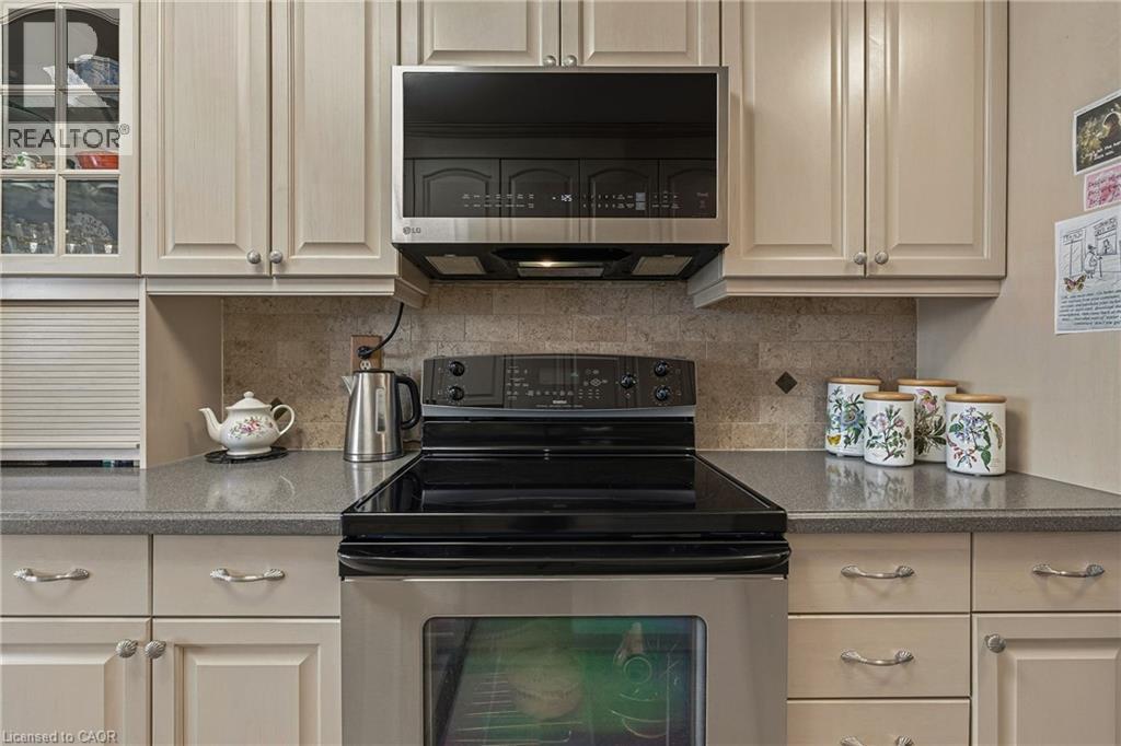 2055 Upper Middle Road Unit# 407, Burlington, Ontario  L7P 3P4 - Photo 6 - 40803906