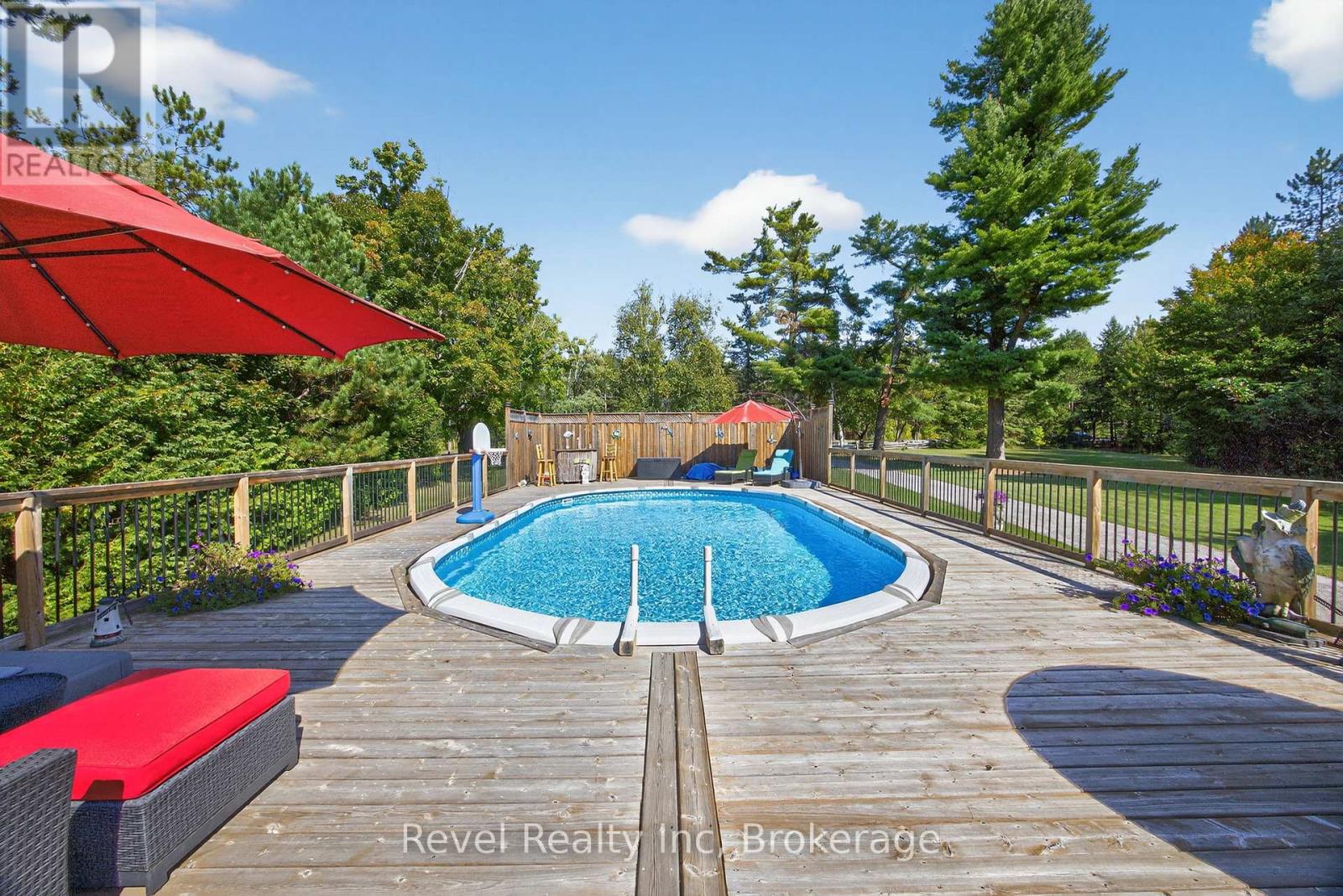 7190 93 Highway, Tiny, Ontario  L0K 2E1 - Photo 25 - S12772826