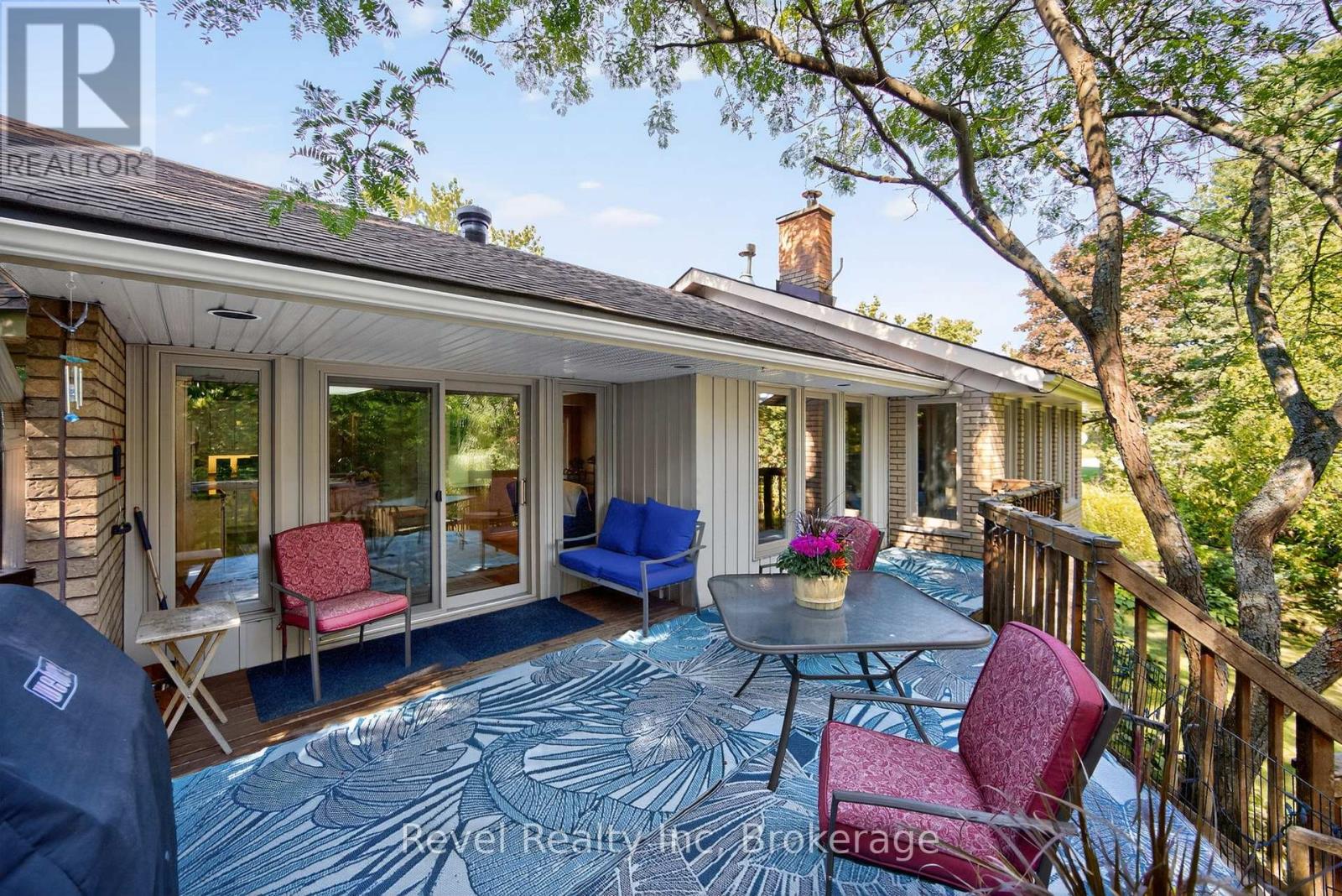 7190 93 Highway, Tiny, Ontario  L0K 2E1 - Photo 27 - S12772826