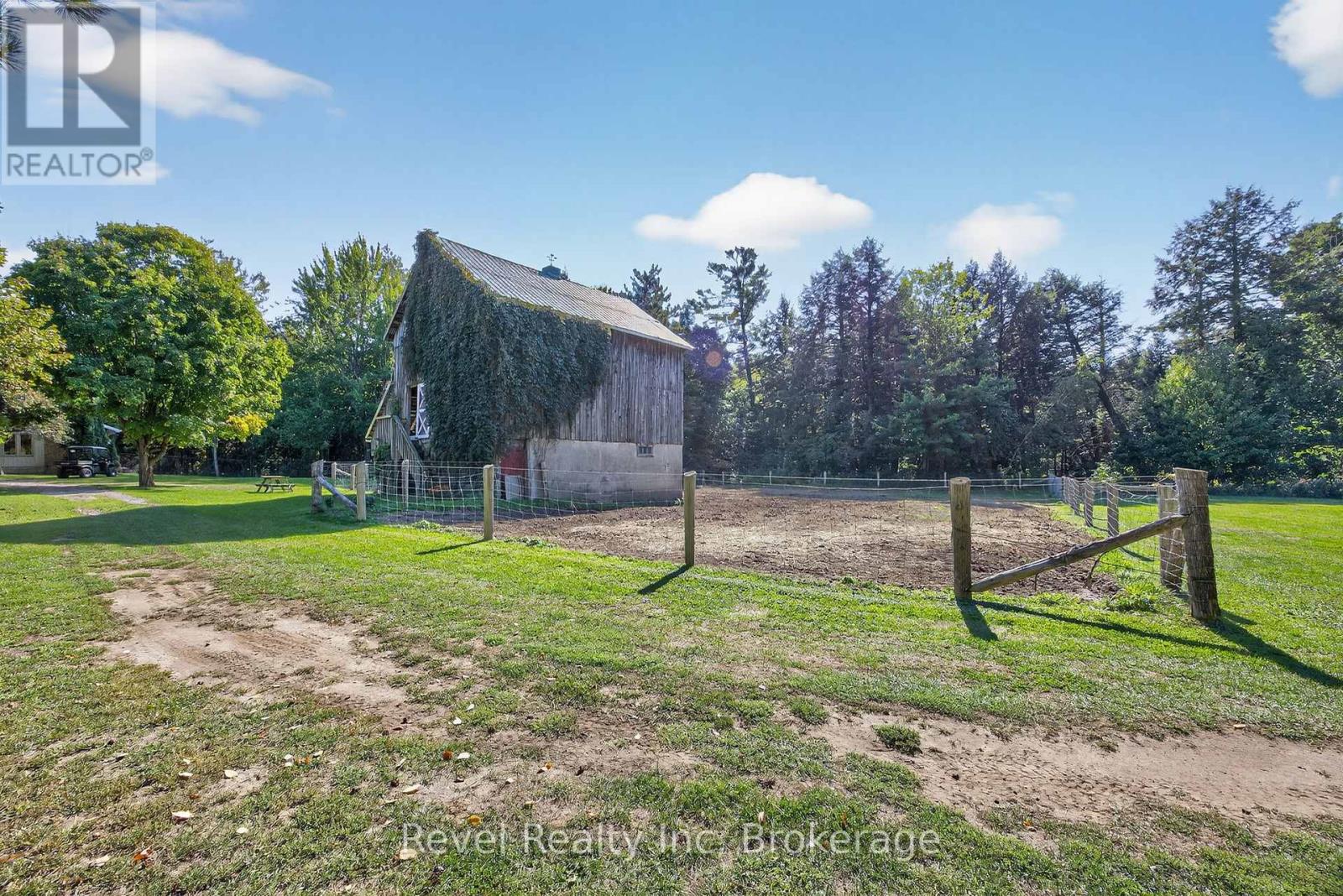 7190 93 Highway, Tiny, Ontario  L0K 2E1 - Photo 35 - S12772826