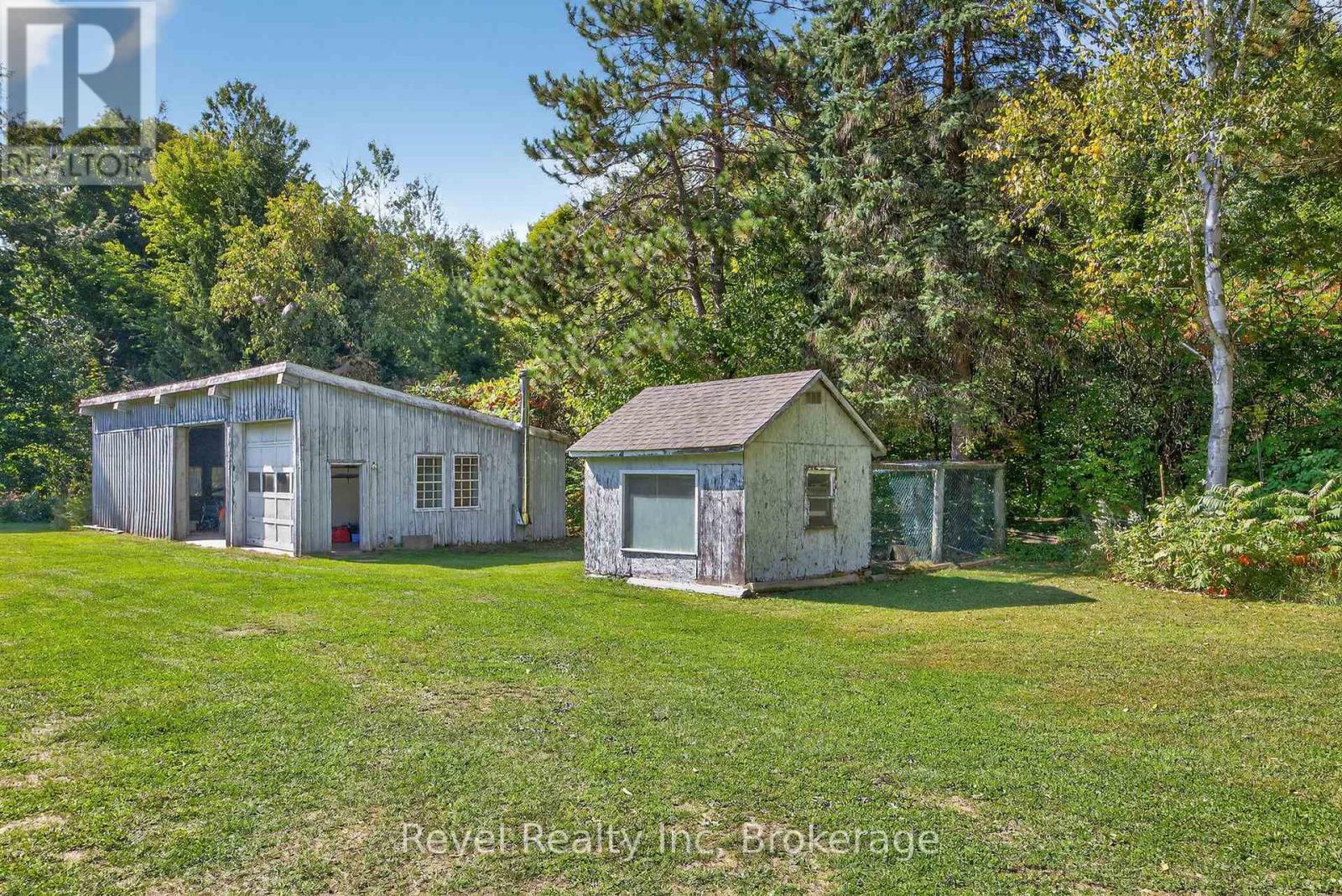 7190 93 Highway, Tiny, Ontario  L0K 2E1 - Photo 36 - S12772826