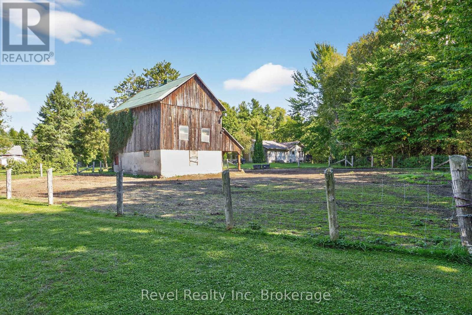 7190 93 Highway, Tiny, Ontario  L0K 2E1 - Photo 39 - S12772826