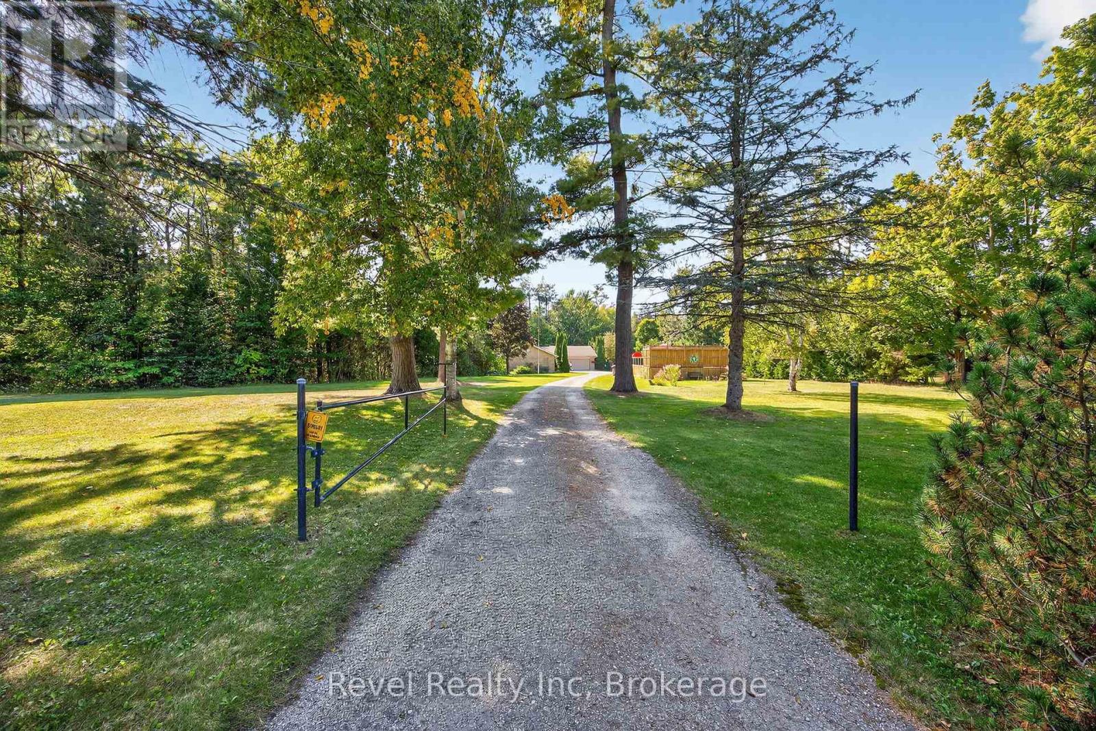 7190 93 Highway, Tiny, Ontario  L0K 2E1 - Photo 43 - S12772826