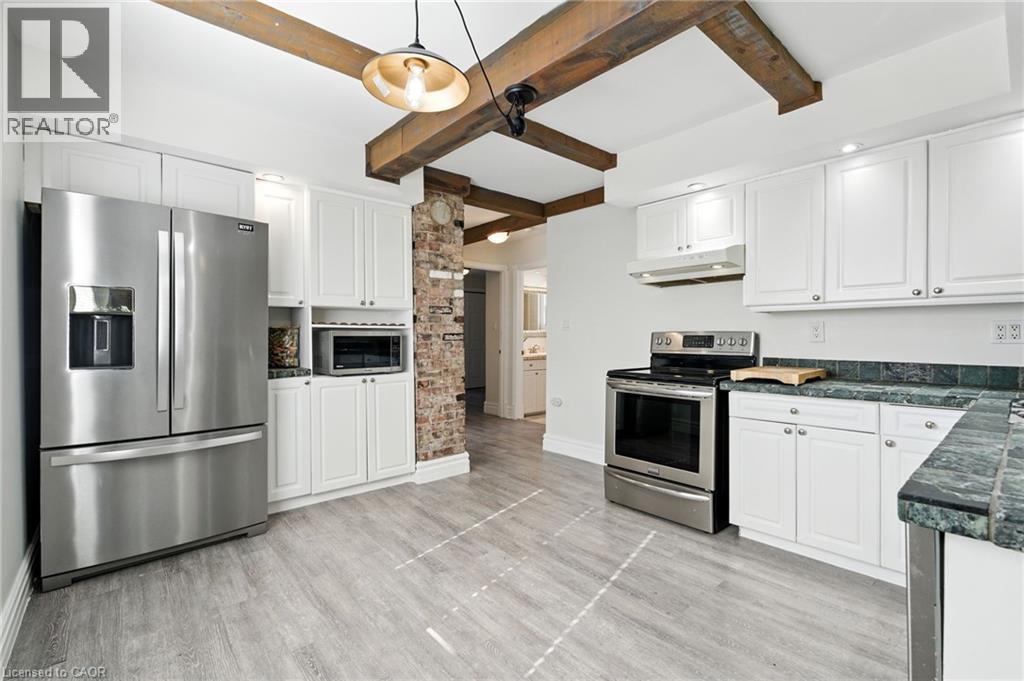 30 Cecil Street, St. Catharines, Ontario  L2N 4B2 - Photo 10 - 40804014