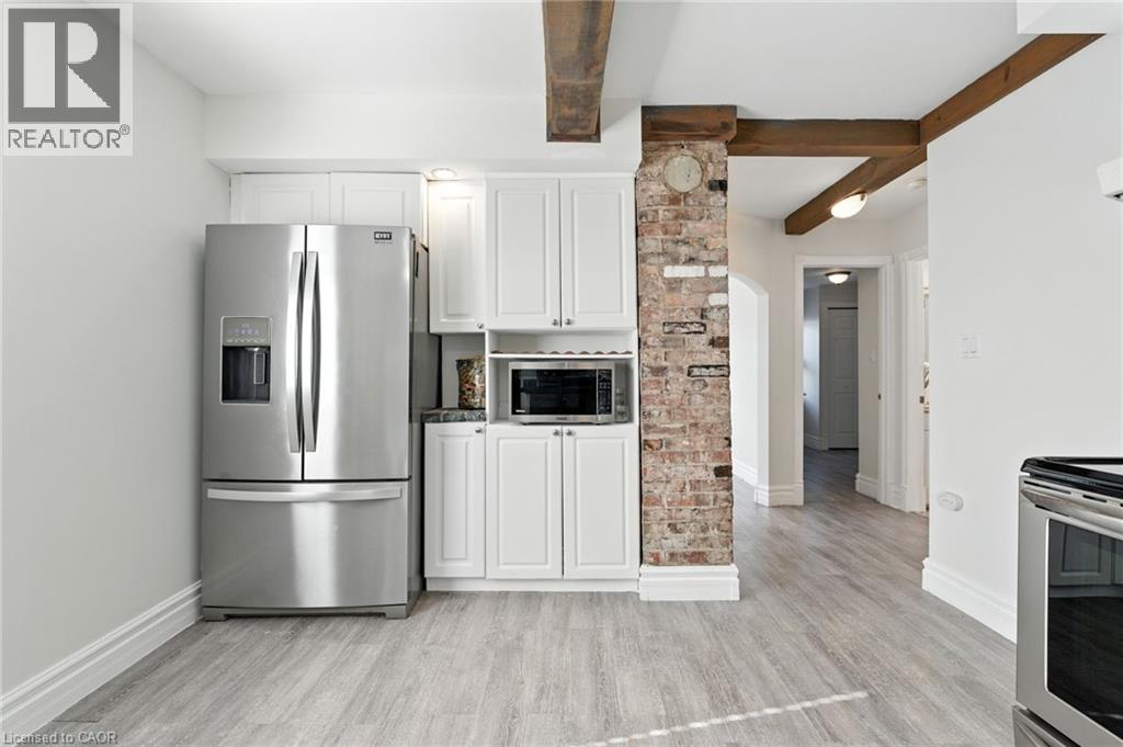 30 Cecil Street, St. Catharines, Ontario  L2N 4B2 - Photo 14 - 40804014