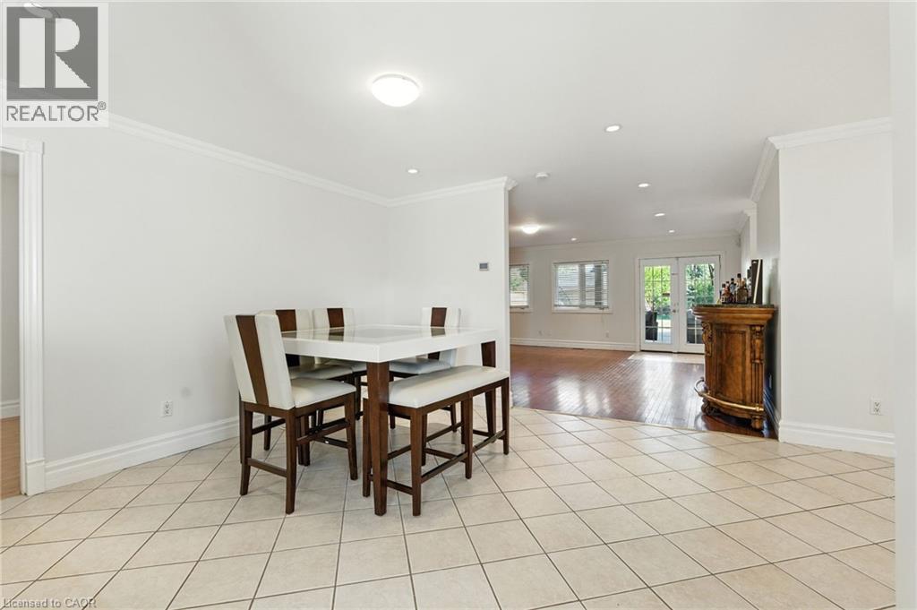 30 Cecil Street, St. Catharines, Ontario  L2N 4B2 - Photo 8 - 40804014