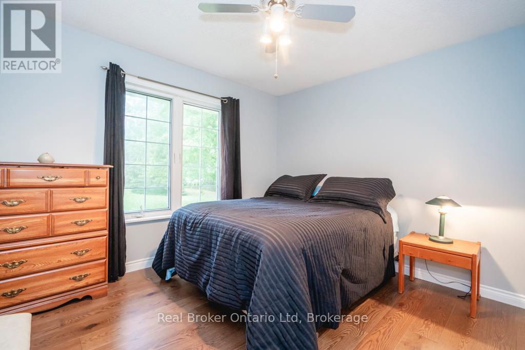 4060 10th Side Road, Bradford West Gwillimbury, Ontario  L3Z 3V2 - Photo 25 - N12773140