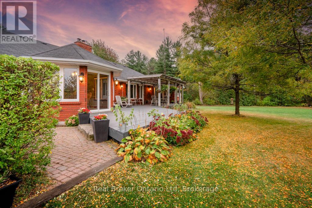 4060 10th Side Road, Bradford West Gwillimbury, Ontario  L3Z 3V2 - Photo 33 - N12773140