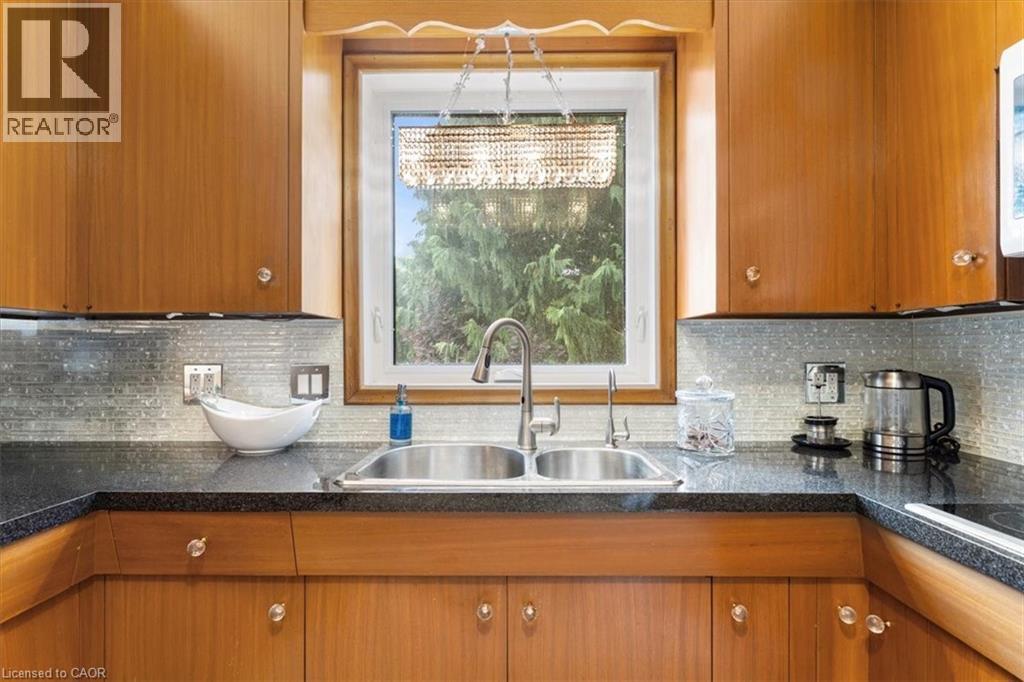 7 Glenayr Place, St. Catharines, Ontario  L2T 2A2 - Photo 16 - 40804059