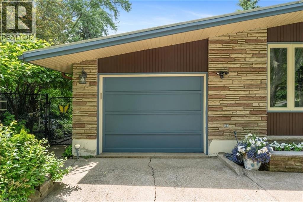 7 Glenayr Place, St. Catharines, Ontario  L2T 2A2 - Photo 5 - 40804059