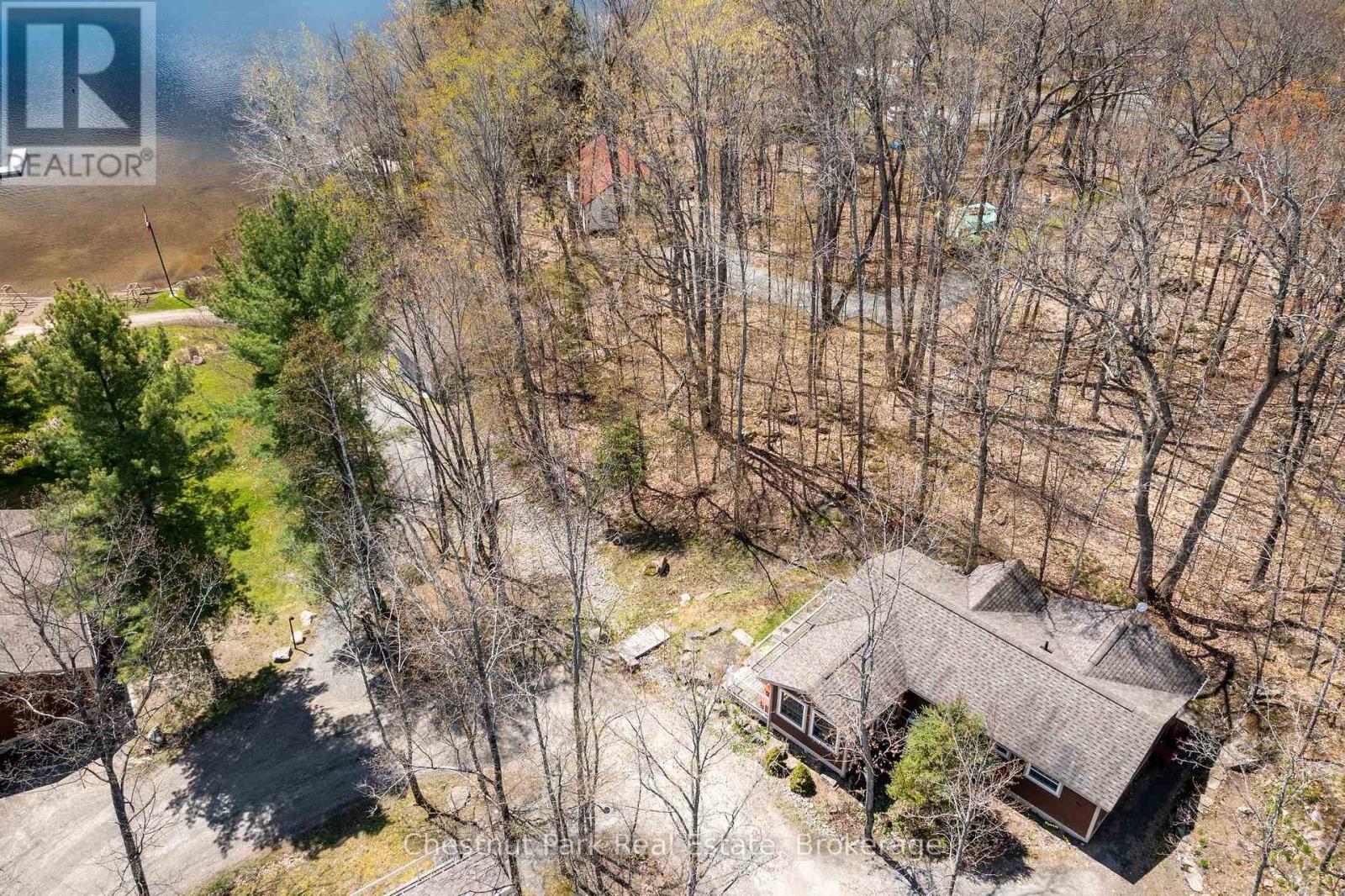 116-10 - 1052 Rat Bay Road, Lake Of Bays, Ontario  P1H 2J6 - Photo 32 - X12773454