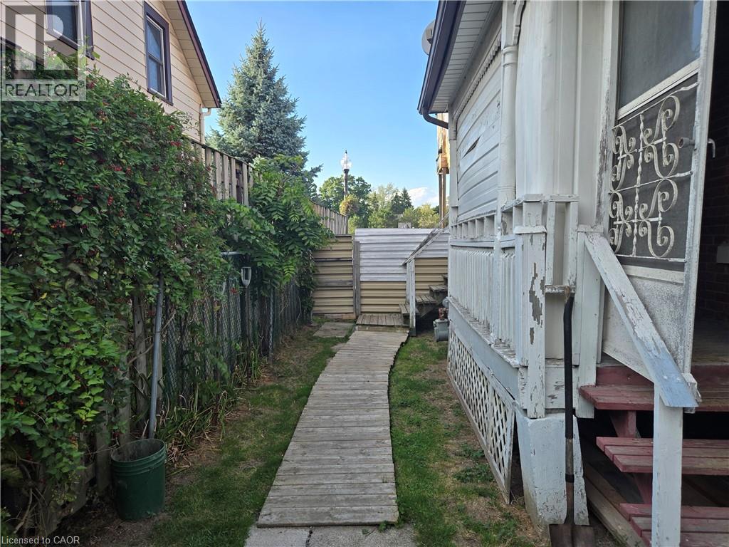 13 Talbot Street E, Cayuga, Ontario  N0A 1E0 - Photo 6 - 40804128