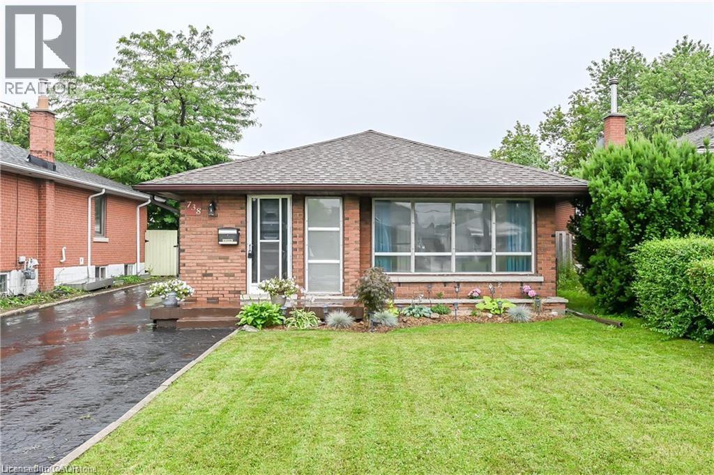 738 MOHAWK Road E Unit# Upper Unit, Hamilton, Ontario