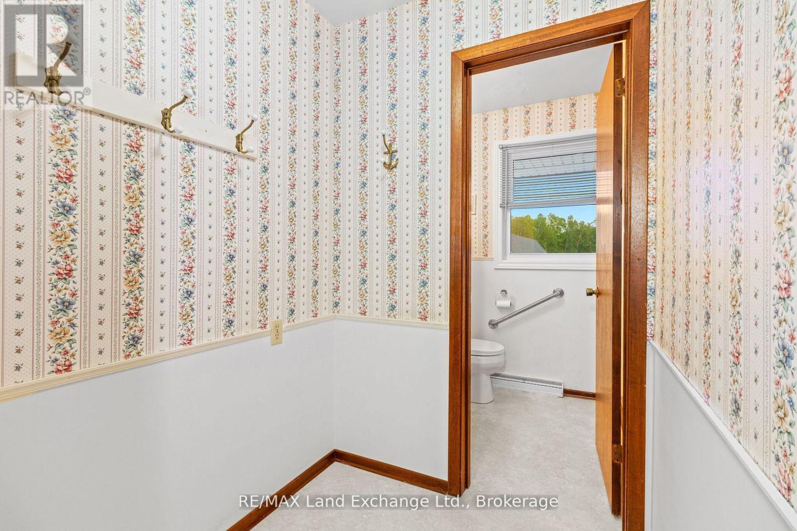 59 Denny's Dam Road, South Bruce Peninsula, Ontario  N0H 2L0 - Photo 19 - X12775256